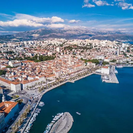 Adriatic Apartamento *