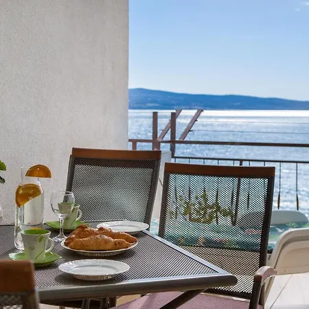 Apartamento Adriatic Omiš